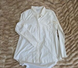 Athleta White Long-Sleeve Button-Up Shirt